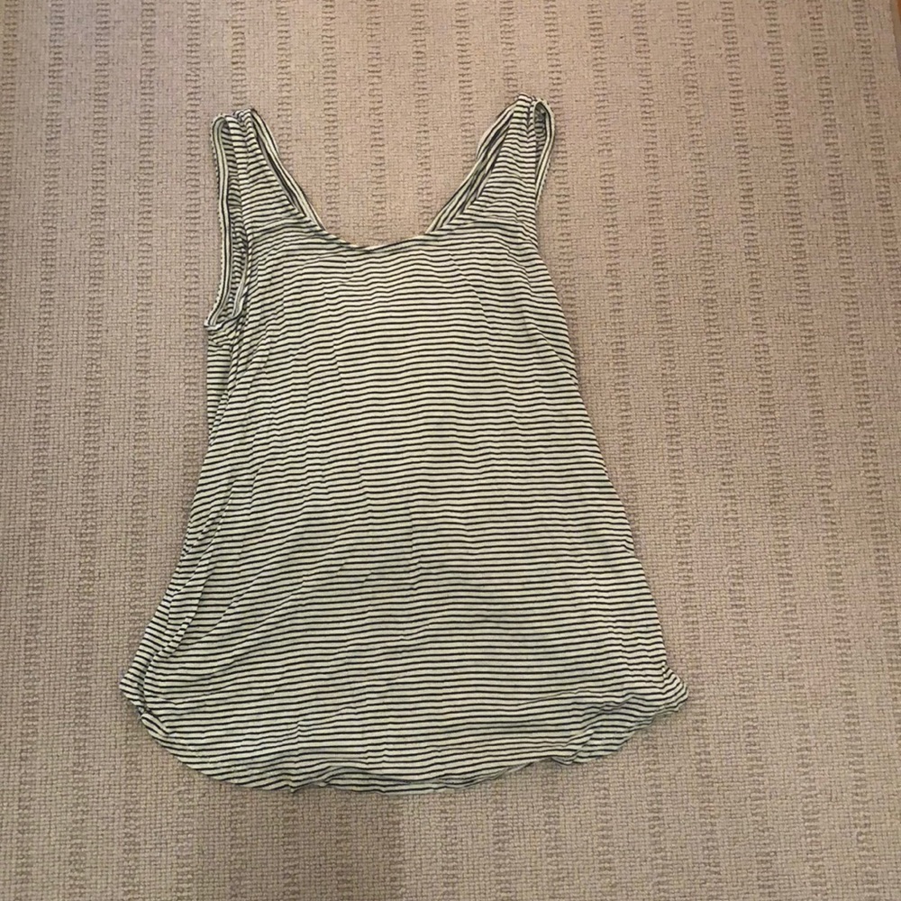 Super cute open back tank top